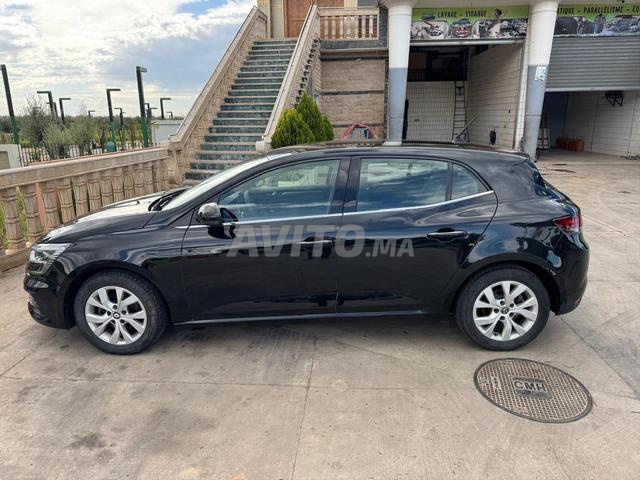 Renault Megane 4 Explore Phase 2 - 2