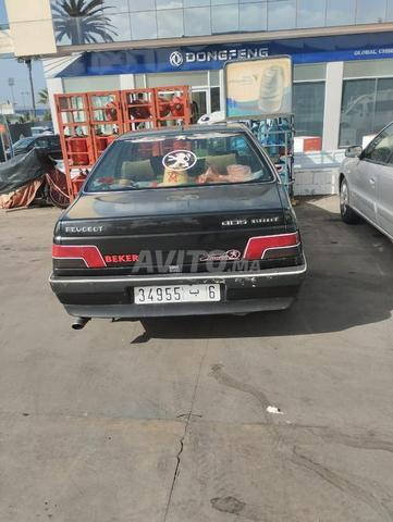 Peugeot 405