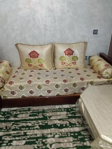 Canapés avec leurs coussins - 2