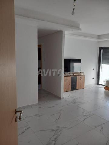 Appartement à louer 77 m² à Temara - 2