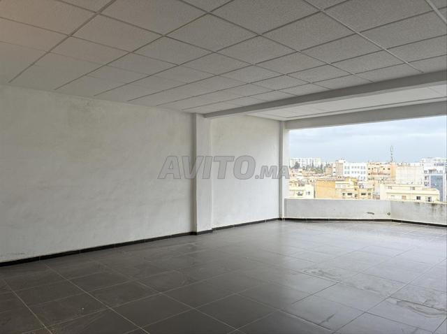 Bureau à vendre avec vue panoramique - 2