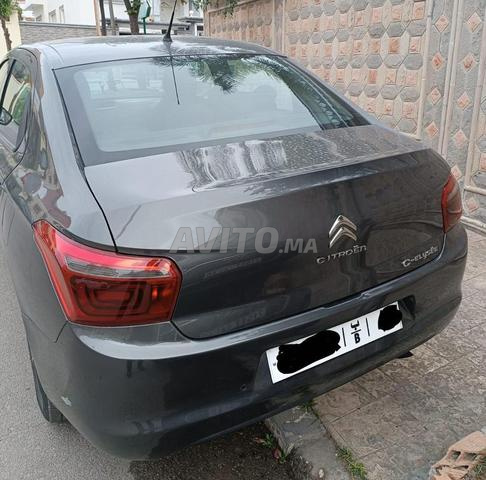 Citroën C-Elysée Diesel Manuelle 2020 à Tanger - 2