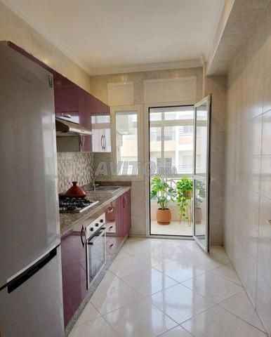 شقة جميلة مفروشة ومجهزة - 2