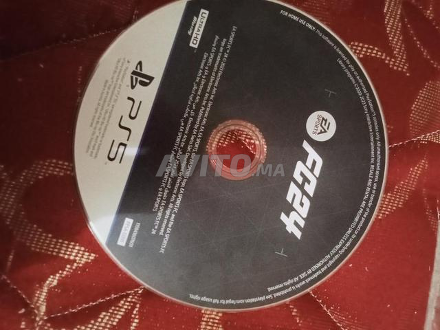 FC24 PS5 propre - 2