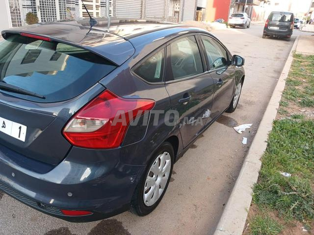 Ford Focus 2014 bon état - 2