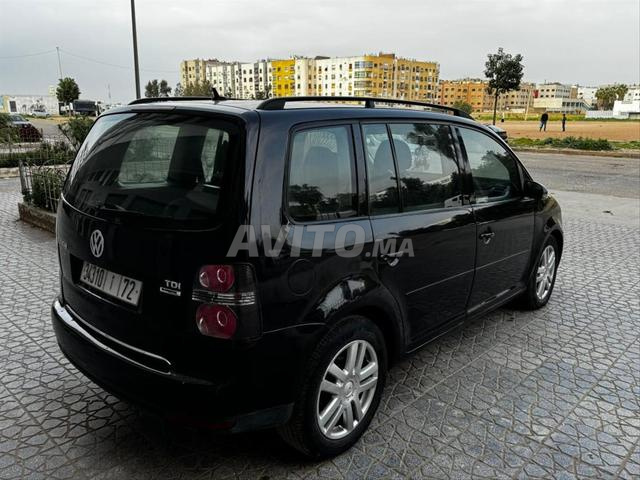 Volkswagen Touran modèle 2009 8cv diesel - 2