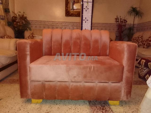 Canapé neuf à vendre en excellent état