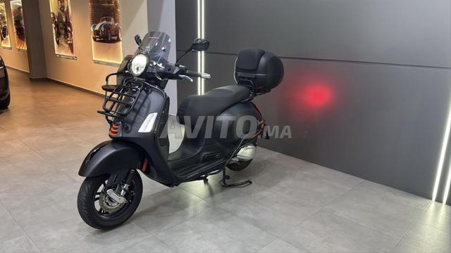 Vespa 310 GTS SUPERSPORT - 2