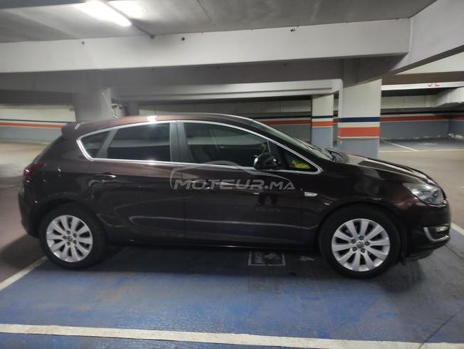 À vendre Opel Astra Magnetic 2015, automatique