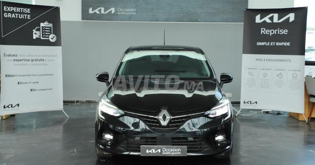 KIA - RENAULT Clio - 2