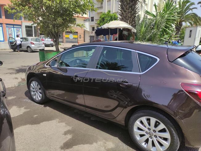 À vendre Opel Astra Magnetic 2015, automatique