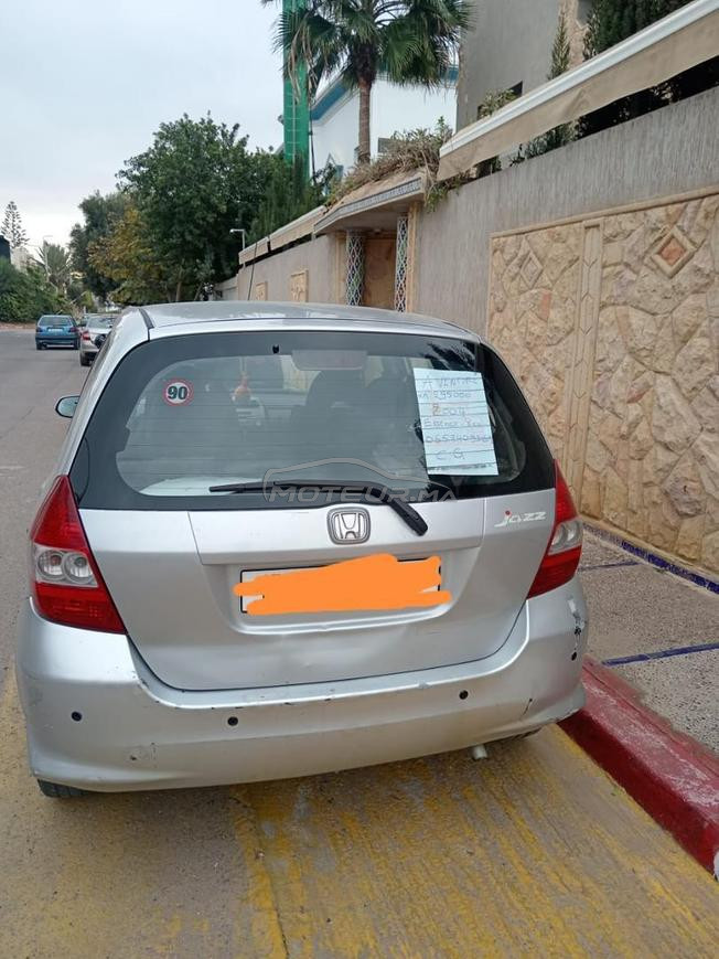 عندي هاد سيارات ليصانص 