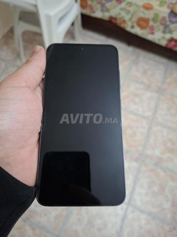 Samsung S23 (10/10) - 2