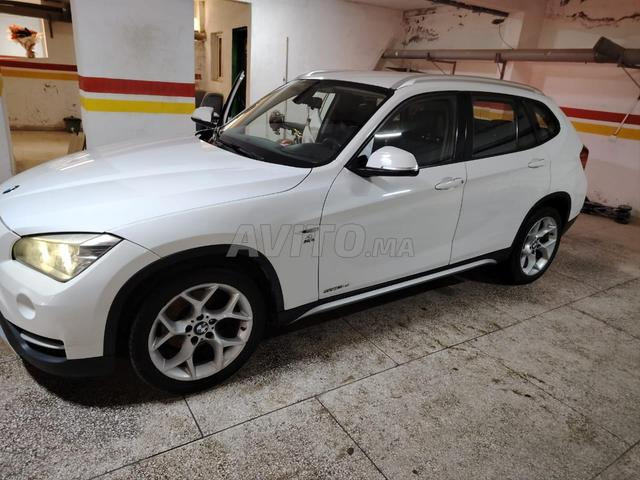 BMW X1 2013 — Diesel / 160 000 DH