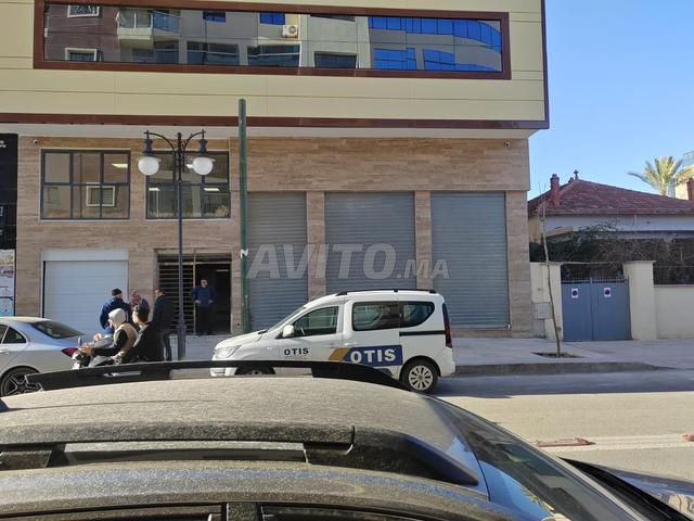 Local commercial à louer en centre-ville - 2