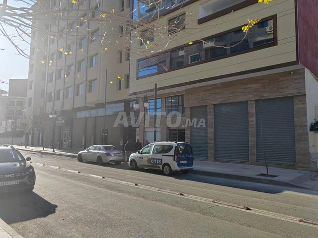 Local commercial à louer en centre-ville