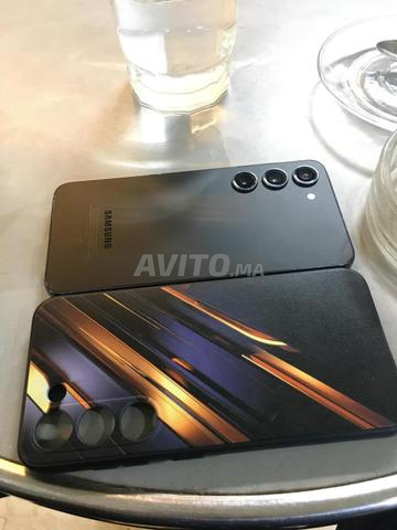 Samsung S23 normal - 2