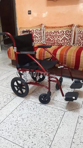 Fauteuil roulant Robuste et léger