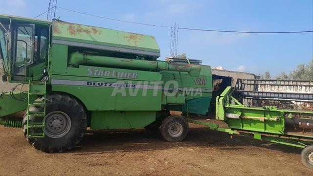 Tracteur agricole en très bon état