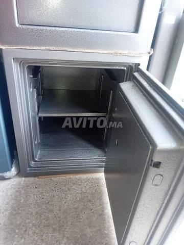 خزنة مدرعة مستعملة بحالة جيدة - 2