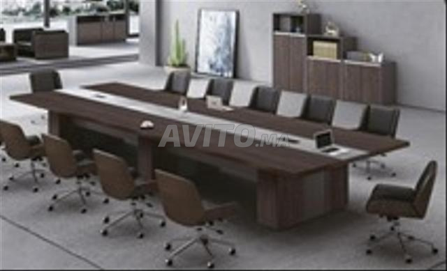 طاولة اجتماع حسب الطلب - 2