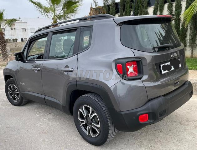 Jeep automatique excellente état - 2