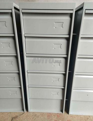 🚪 خزانة معدنية – عدة صناديق - 2