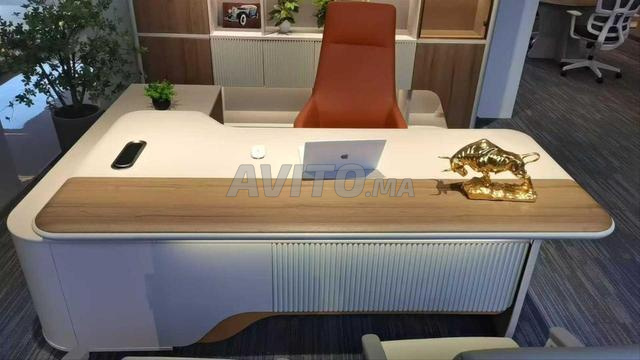 Bureau de direction moderne et innovant - 2