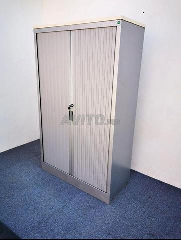 Armoire métallique porte - 2