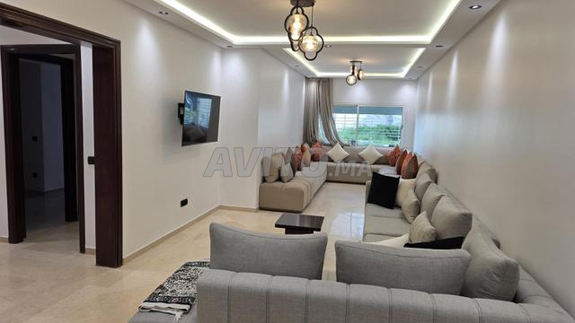 Appartement à louer 88 m² à Casablanca - 2