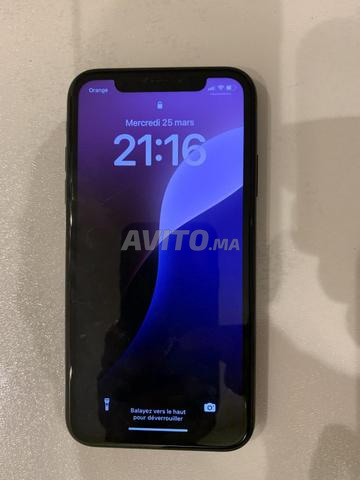 iPhone XR très propre jamais réparé ou ouvert - 2
