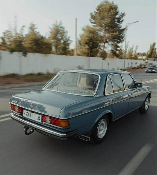 Mercedes-Benz 240 Diesel Automatique 1983 à Rabat