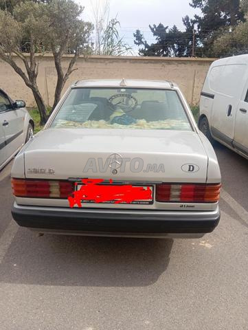 Mercedes-Benz 190 - 2