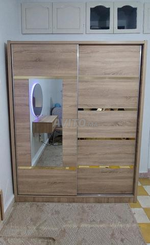 Chambre à coucher complète quasi neuve - 2