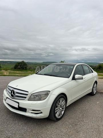 Mercedes Benz C220