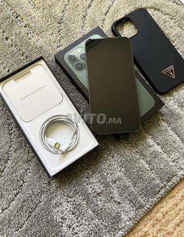 iPhone 13 Pro en excellent état - 2