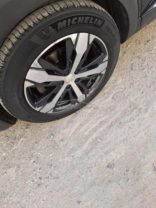 peugeot 3008 allure tt option