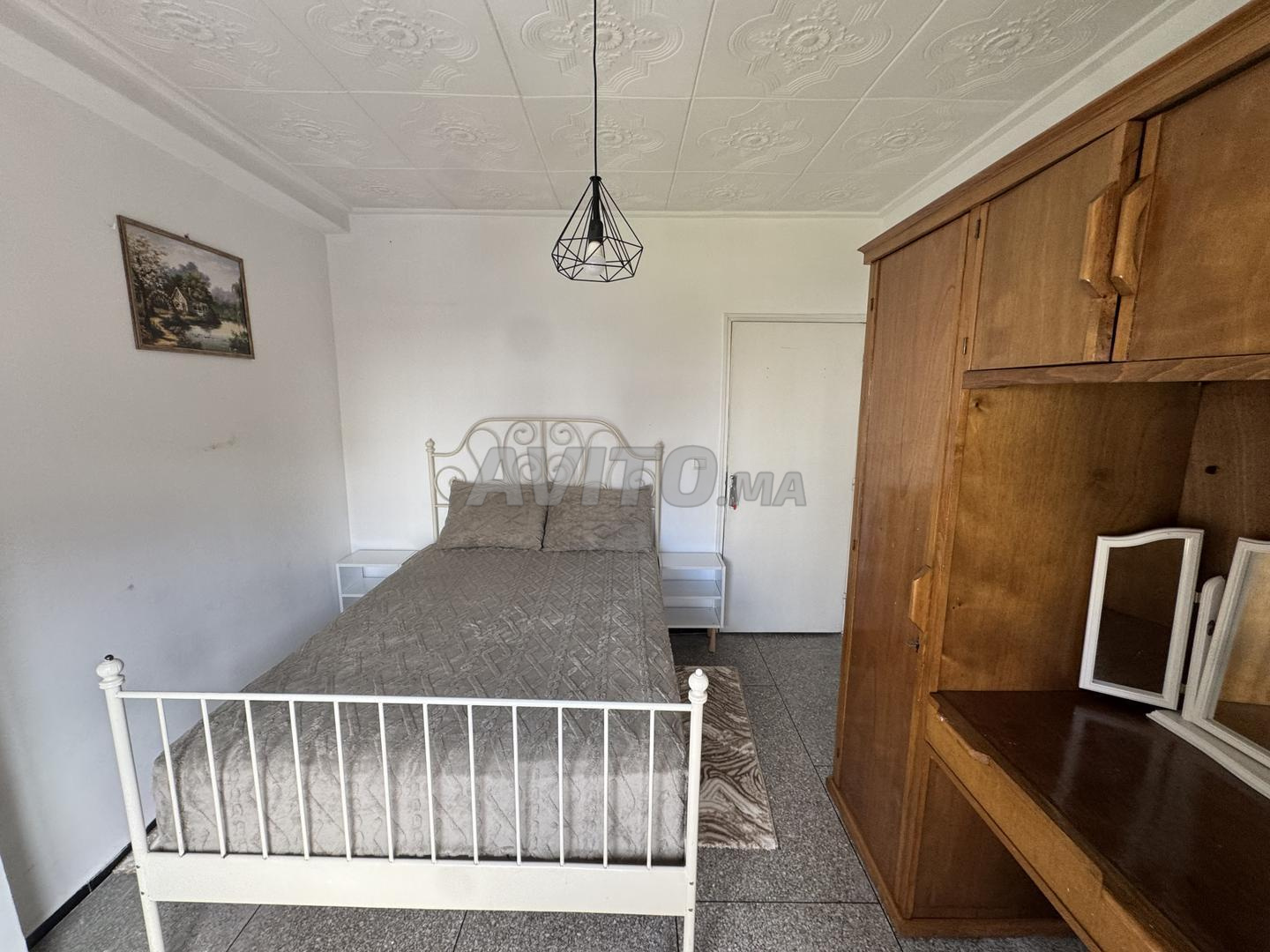 Appartement meublé à louer en centre-ville avec terrasse