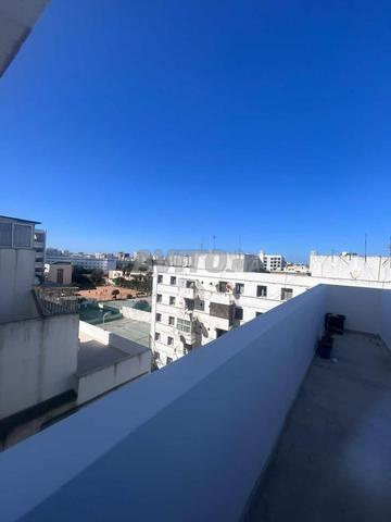 استوديو للإيجار فارغ شارع زراوي - 2