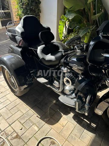 هارلي ديفيدسون تريجلايد - 2