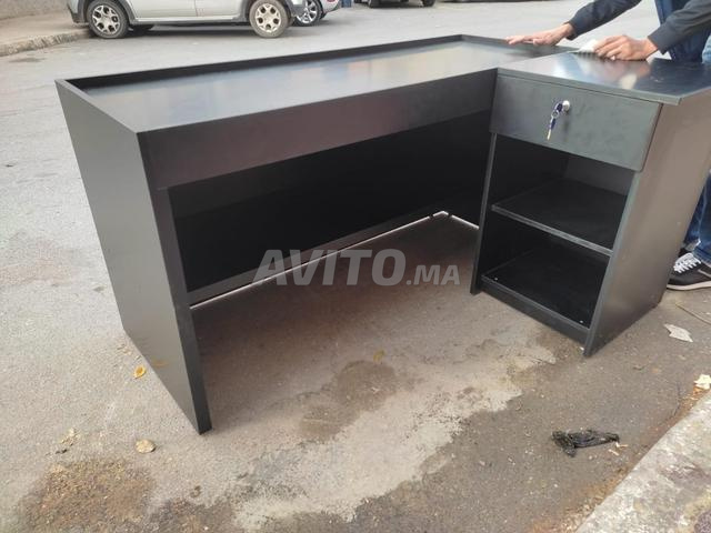 Comptoir d'accueil moderne - 2