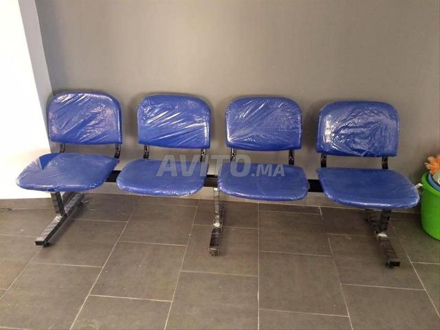 Chaises d'accueil artisanales élégantes et pratiques - 2