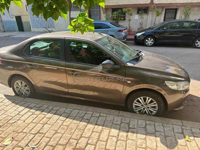 Peugeot 301 Essence Manuelle 2016 à Rabat