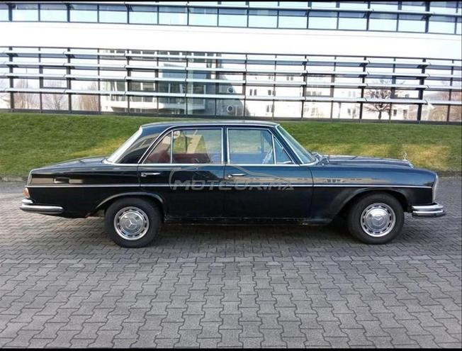 Mercedes-Benz 280 Essence Manuelle 1980 à Nador