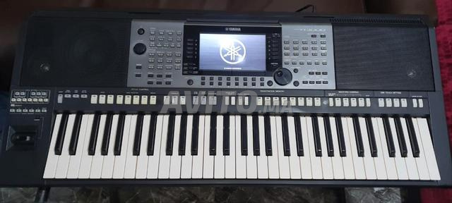Yamaha PSR-A3000 Oriental Arranger - État Nickel