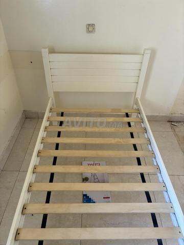 سرير مفرد مع مرتبة كيتيا بحالة جيدة جداً - 2