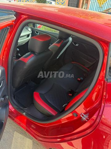 Renault Clio Diesel Manuelle 2016 à Casablanca - 2