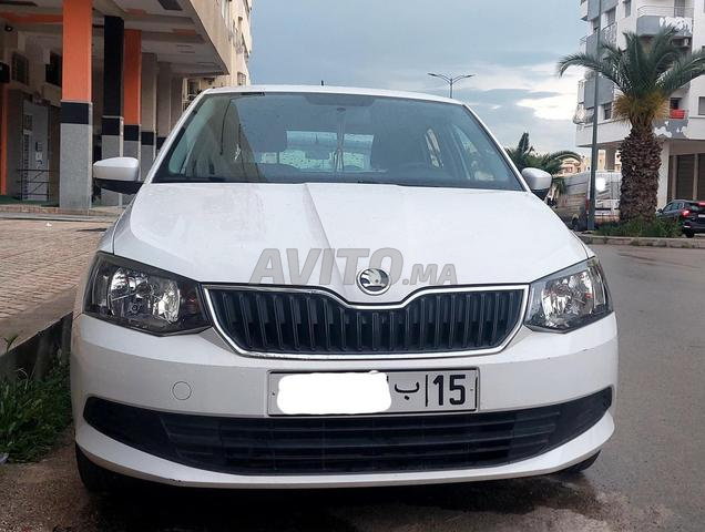 Skoda Essence Manuelle 2017 à Fès - 2