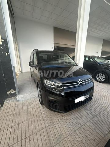 🚗 Citroën Berlingo 2023 – état excellent - 2