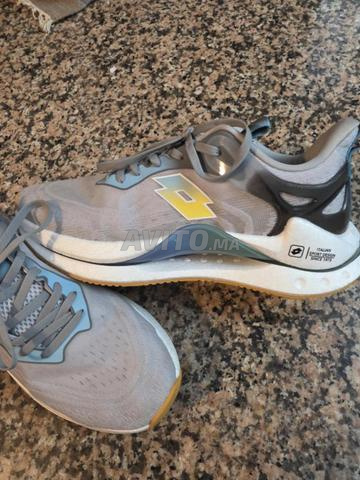 Basket neuve pointure 44/43 - 2